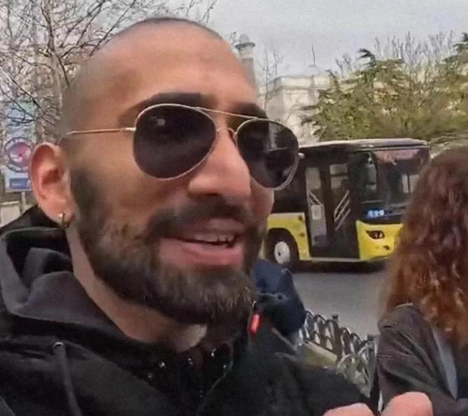 又是印度！

你们听说过那个印度网红在土耳其的直播事件吗？

如果没听过，赶紧来