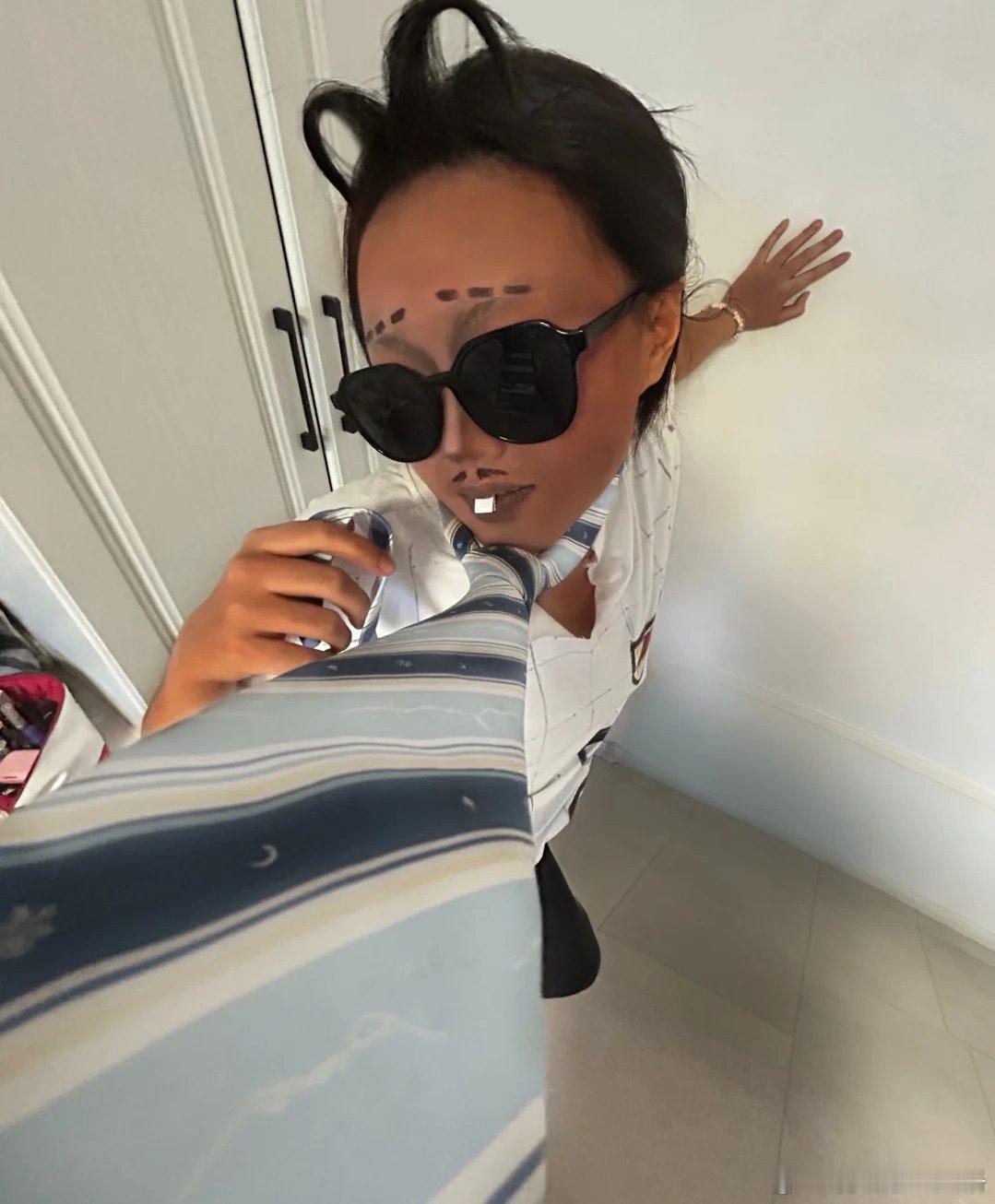 第五人格[超话] 微微一调很倾城 