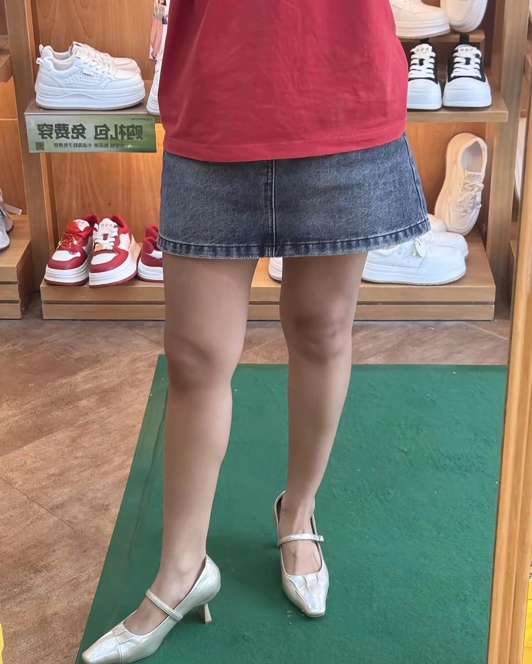 为什么我穿高跟鞋没女人味婚期将至，还没买婚鞋，今天逛街看到卡迪高，试了她家高跟鞋