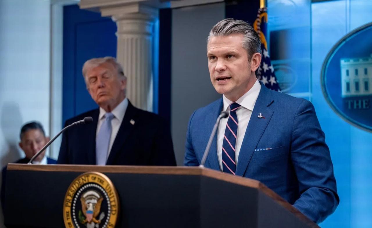 战争打了整整四十天，伊朗全国超过10.5万处民用设施被炸，1750人死亡。而就在