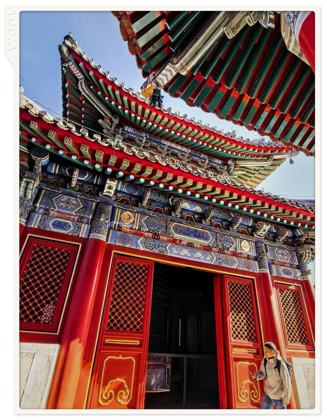 十月十八日，重阳节的北京万寿寺