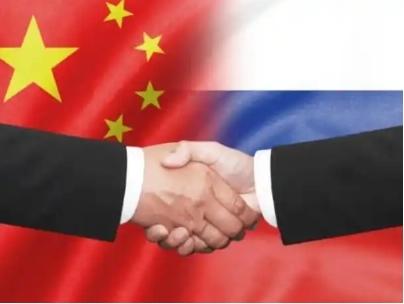 中国实力这么强，为何连一个盟友都没有？
 
原因很简单，中国被越南、阿尔巴尼亚这