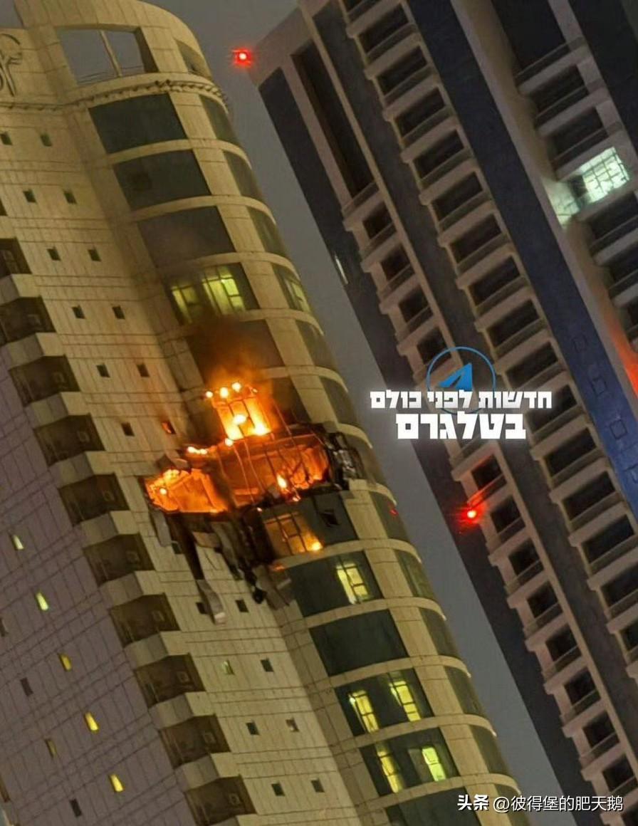 据悉，这是昨夜发生的伊朗沙赫德-136型巡飞弹袭击建筑物的后果。

据报道，当时