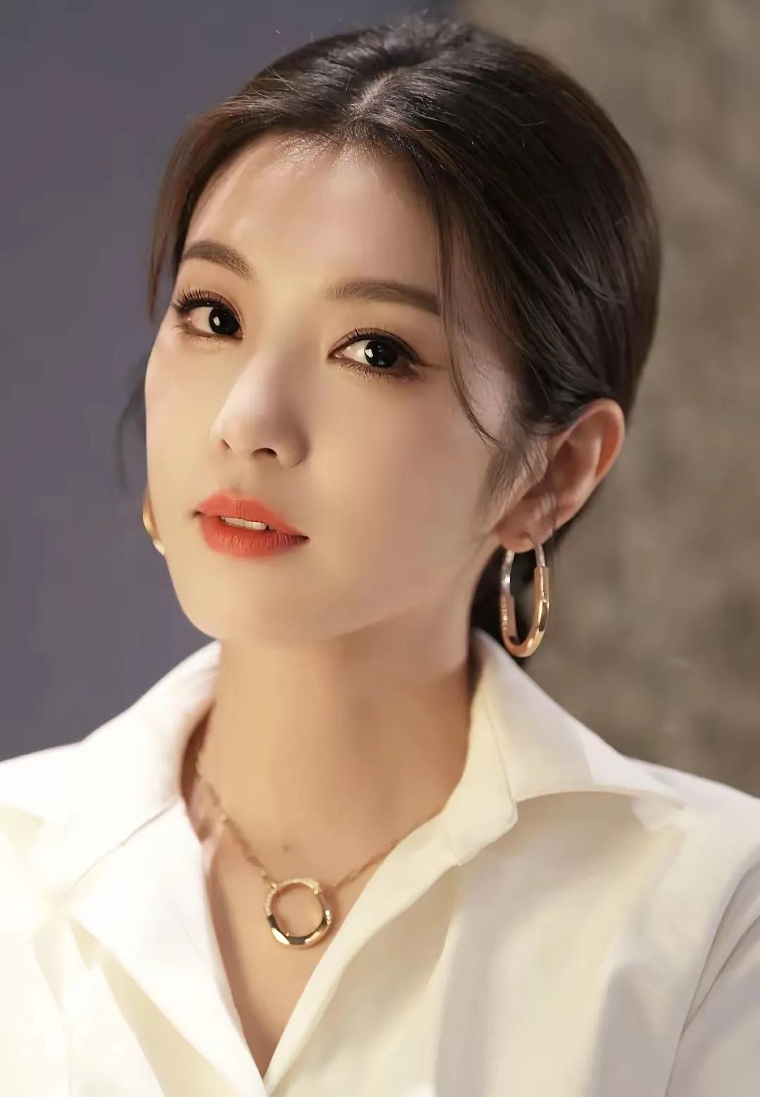 李云霄美图分享李云自拍 李云恩 李云修仙 我是李云 李云霄语录 飞霄美图 李云霄