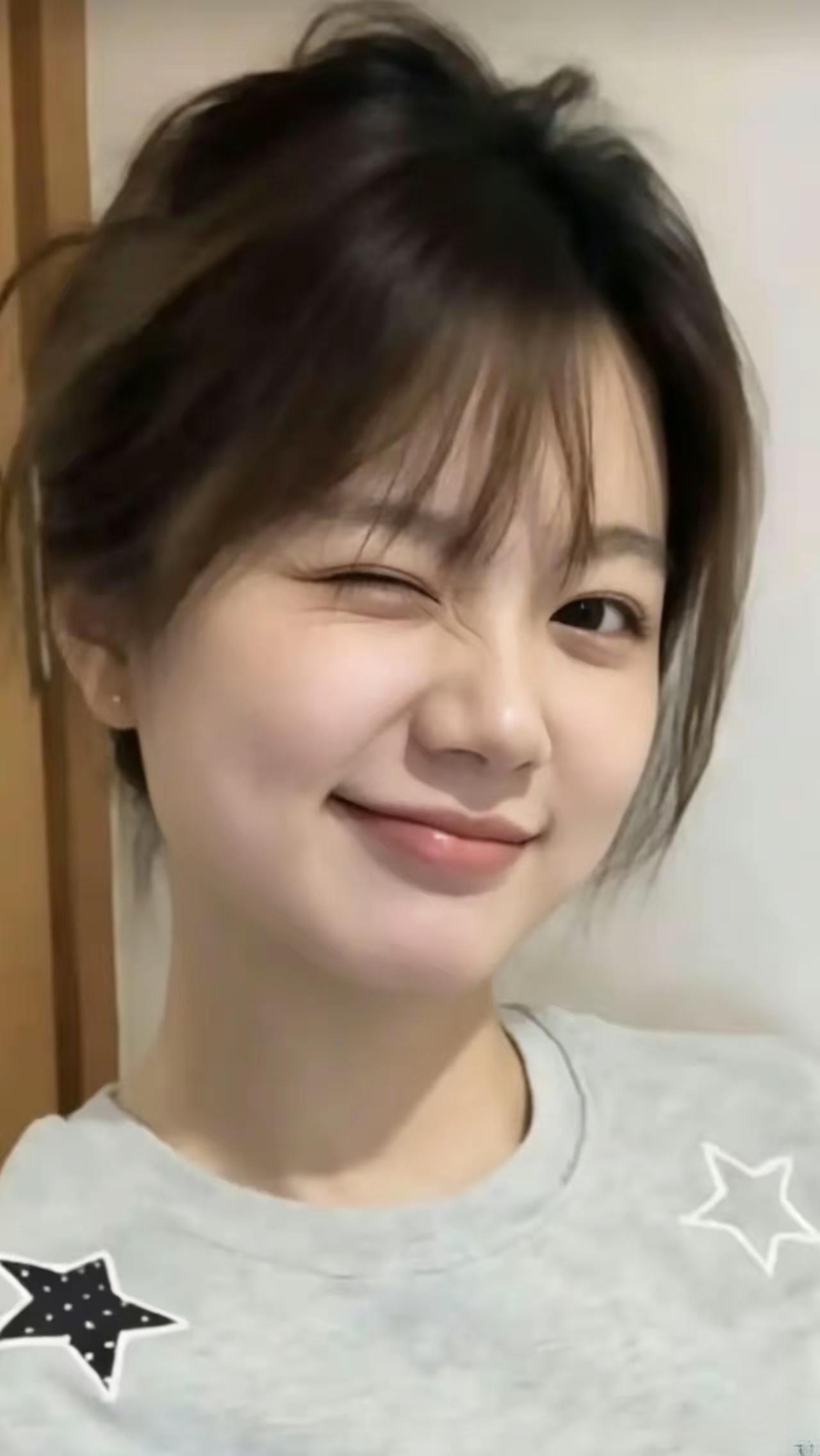我觉得善意的谎言本质上不算欺骗。就像医生对绝症患者说病情不严重，这是为了让患者保