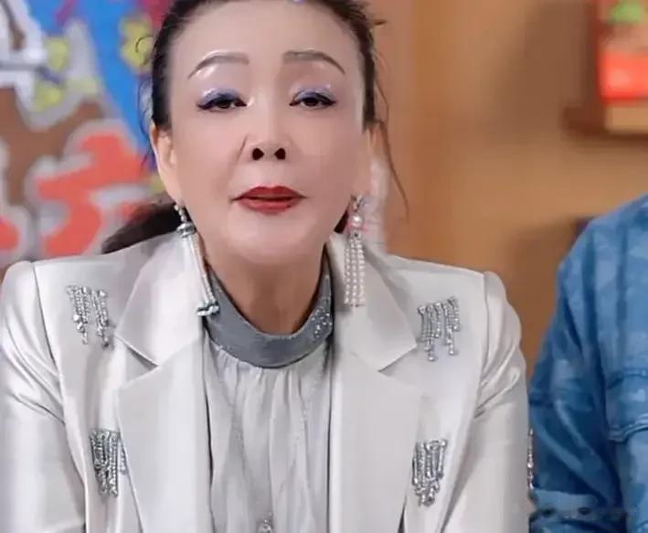 被资本算计了，都是对方的错，自己是无辜的......，张兰说的这些话，恐怕连自己