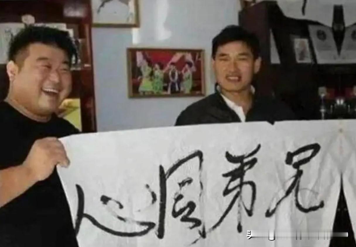朱之文最早从《星光大道》出道，以真实从事农村劳作的身份唱出比较接近专业人员的水平