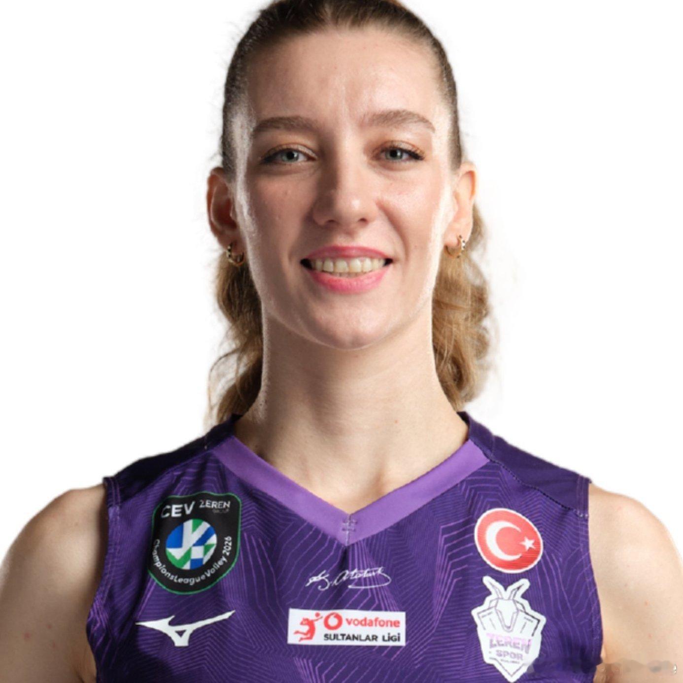 排球 🟣 泽仁体育队本赛季的大部分成员都将离队并有了新的归属，根据目前的转会传