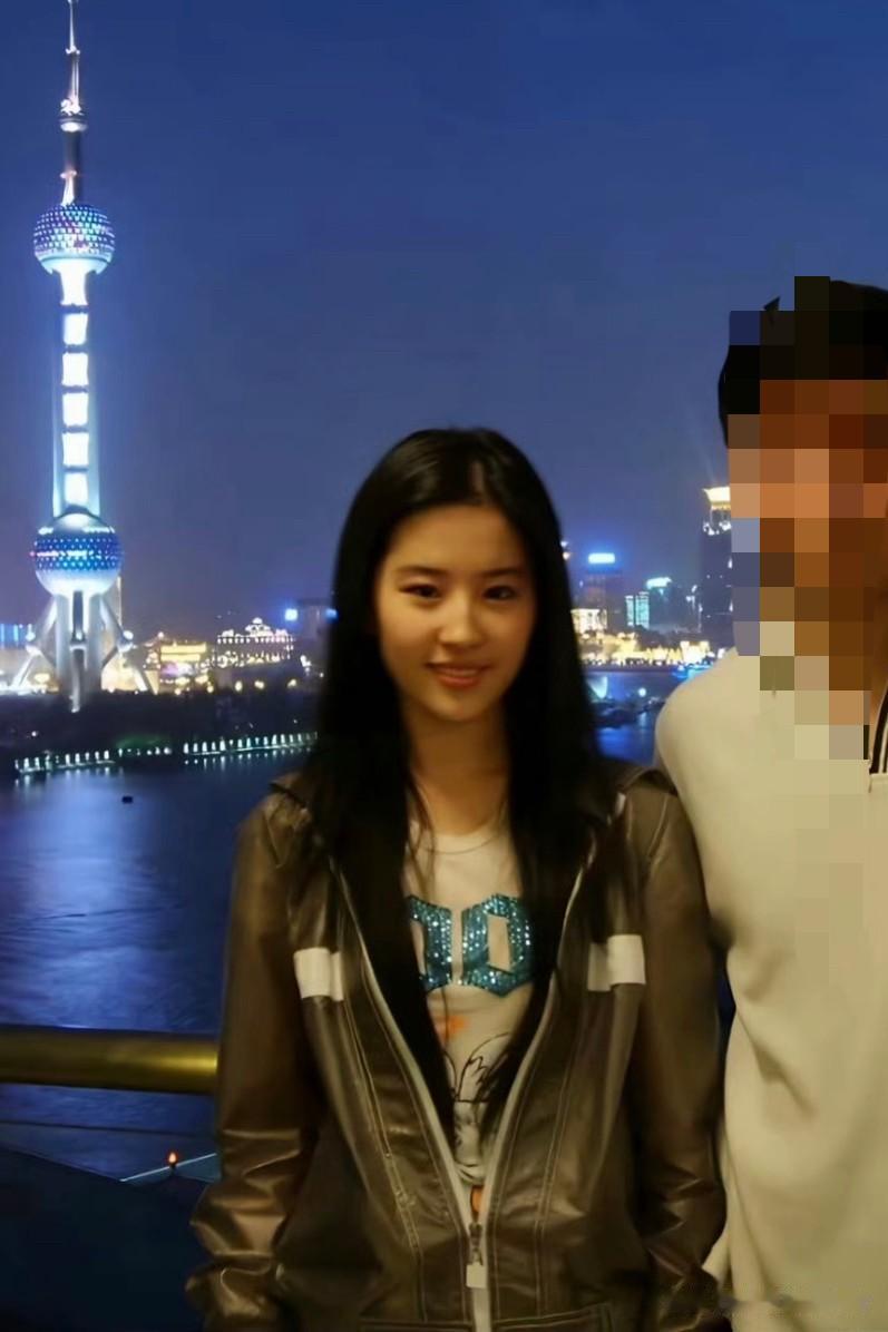 刘亦菲
