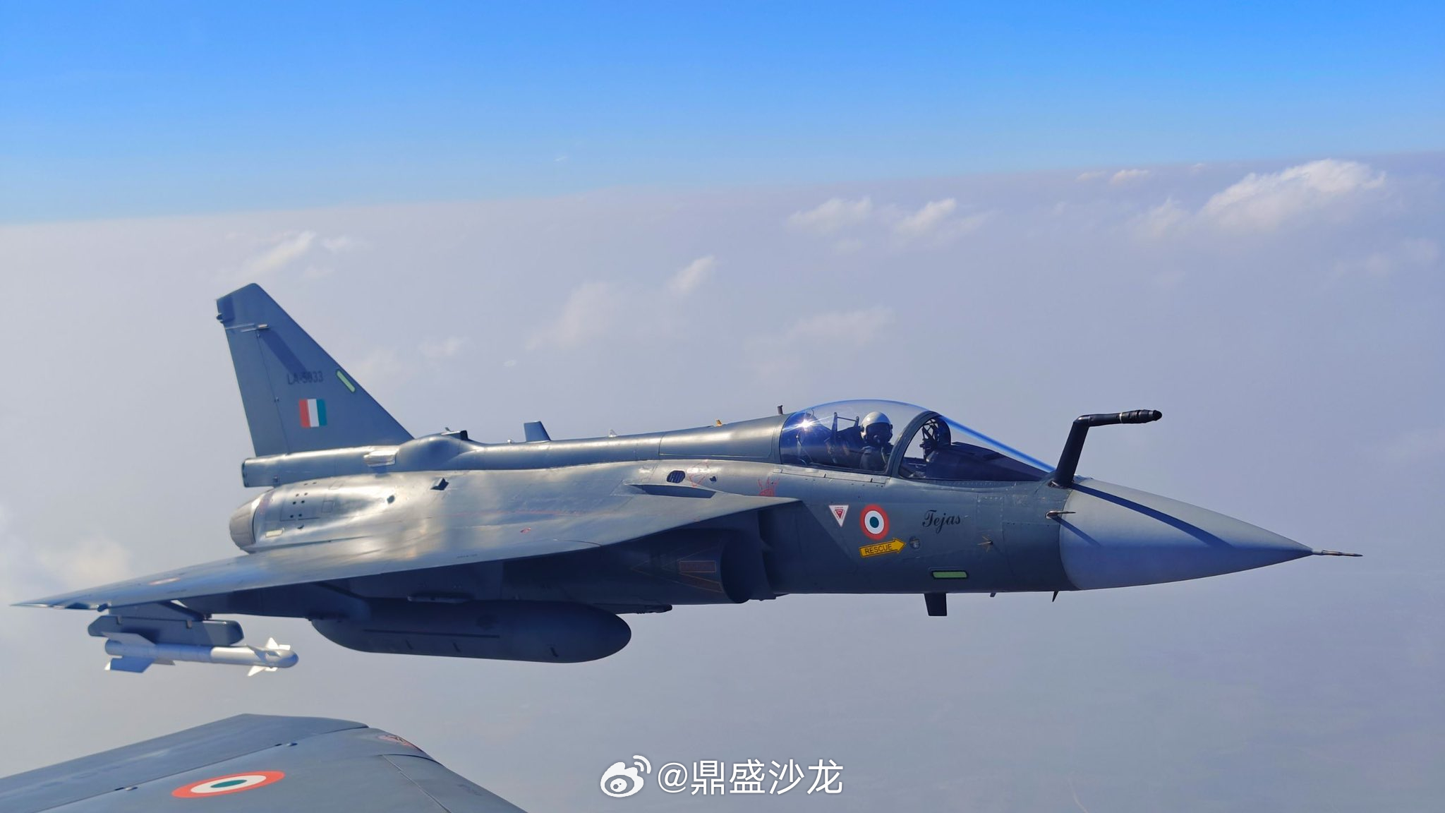 烽火问鼎计划  在 2 月 7 日发生事故导致整个 “光辉”（Tejas）机队停