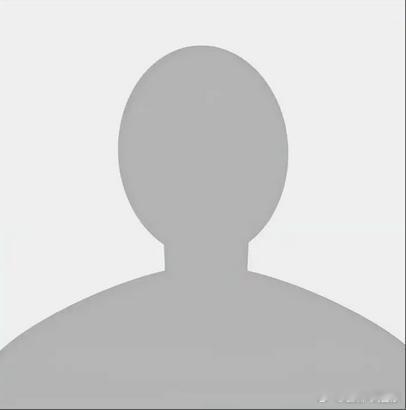 我艹。。。惊出一身冷汗～～刚才剪片子找背景音乐，要配乐一段动感的画面，系统推荐了