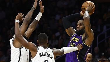 [NBA]湖人112-130遭篮网逆转
北京时间1月20日，NBA常规赛继续进行