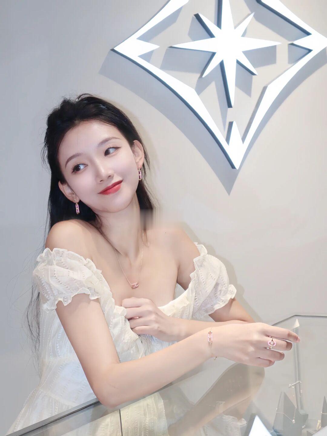 我也不想心动啊💓是粉色太温柔！！！