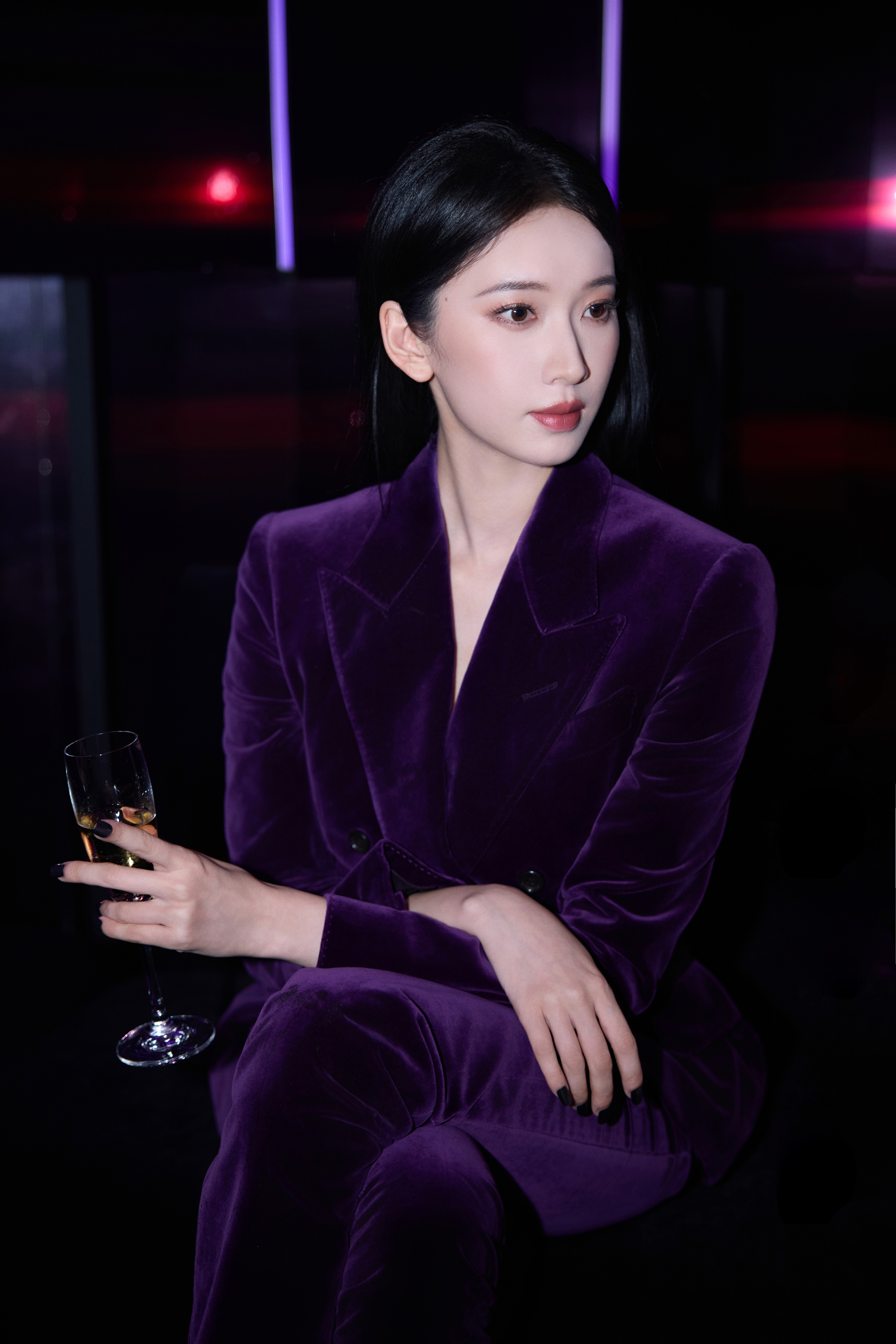 刘令姿💜💜 ​​​