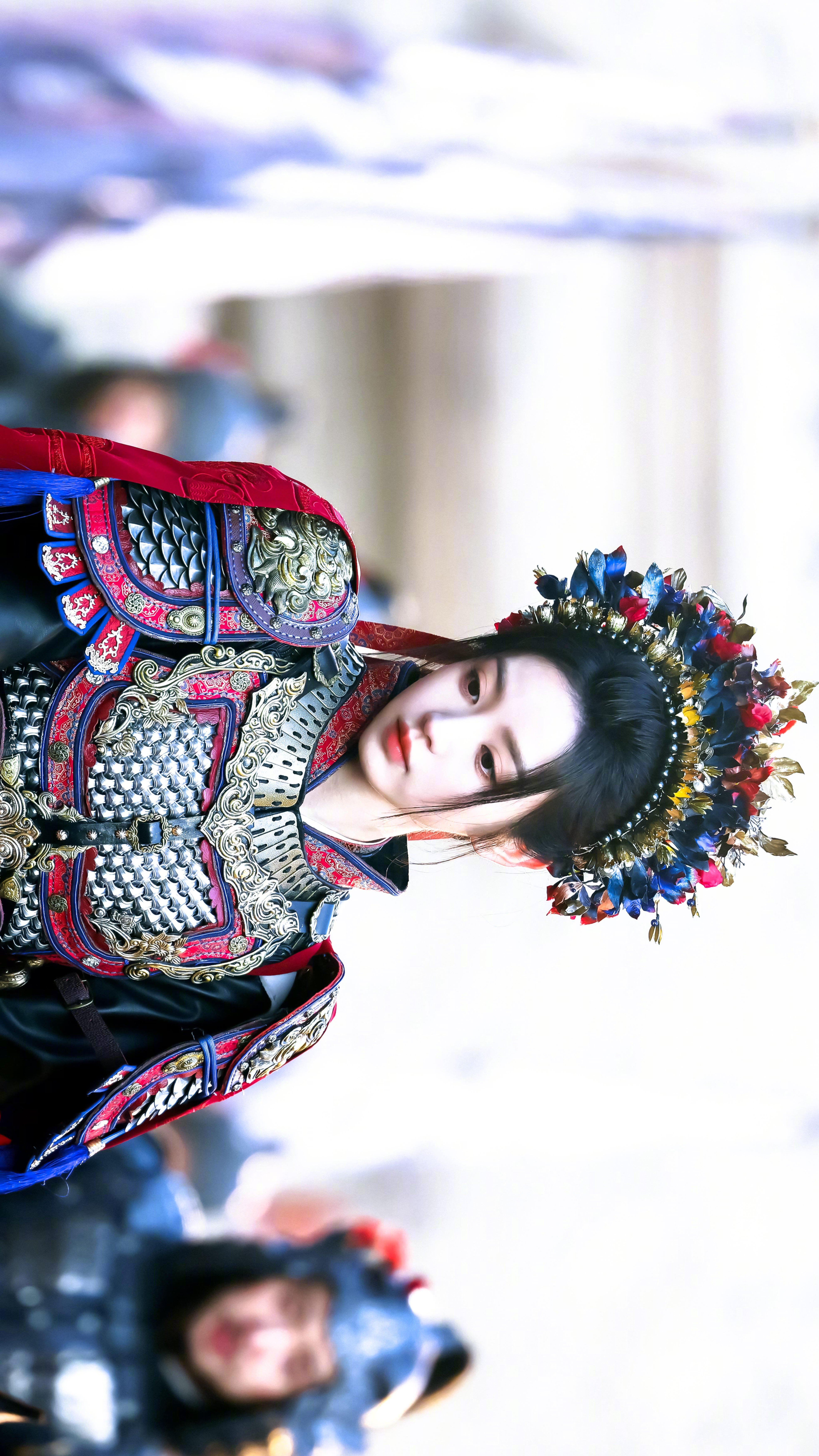 横屏食用簪花将军