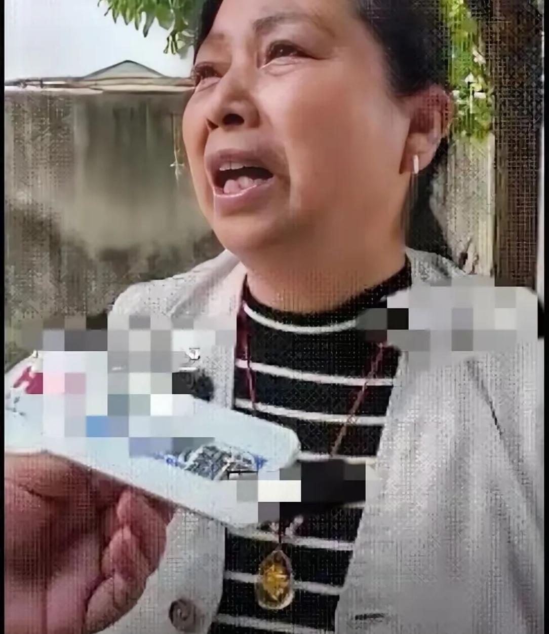 大象新闻爆出的，被称为癌症村的武汉黄土坡村，村里真正的情况，其实比统计数据还要严