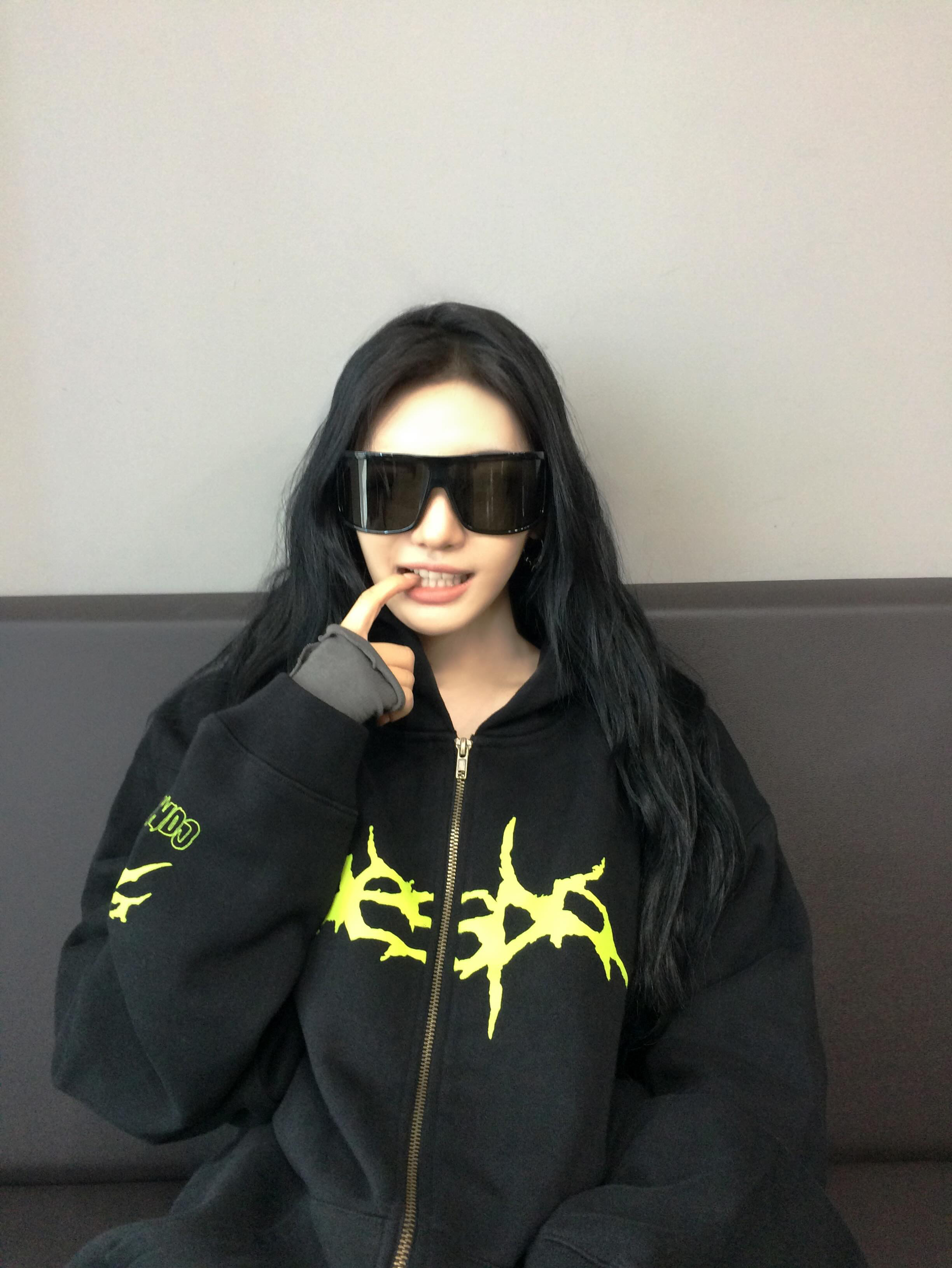 😎 