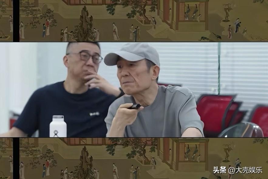 啥情况？[泪奔]张艺兴鸟巢演唱会的导演居然是张艺谋？新华社还帮忙宣传？张艺兴有这