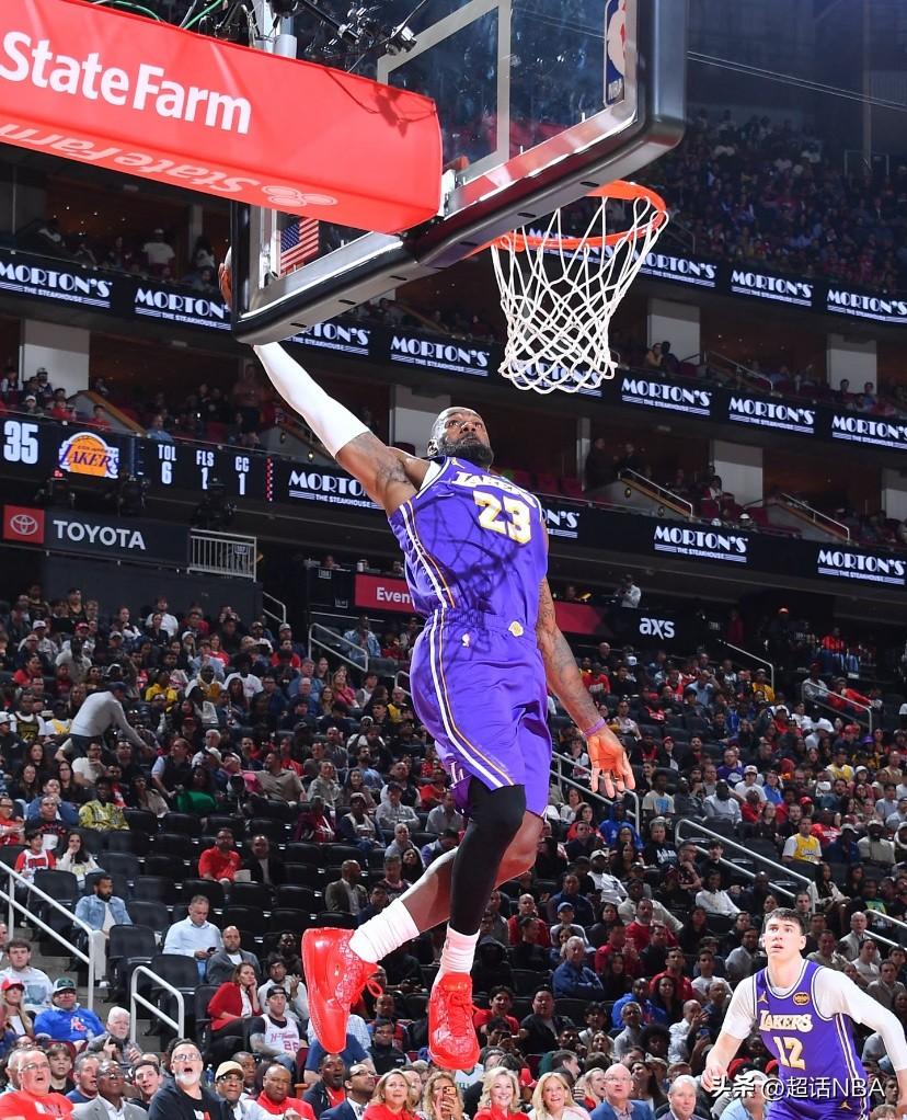 两场背靠背，41岁詹姆斯到底打破了多少记录？

1、41岁78天刷新自己保持的历