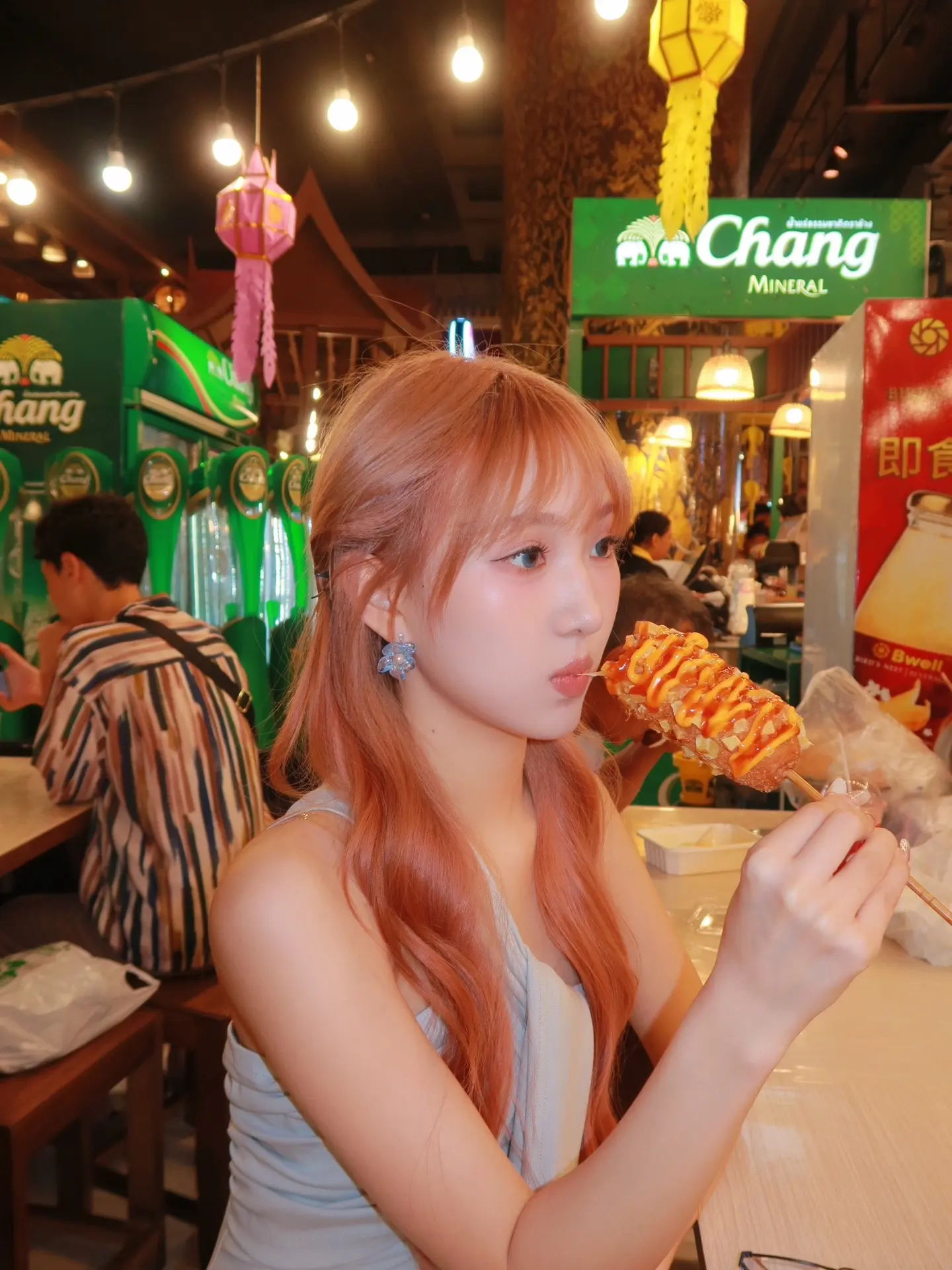 🏙️豪赤但拉肚子。