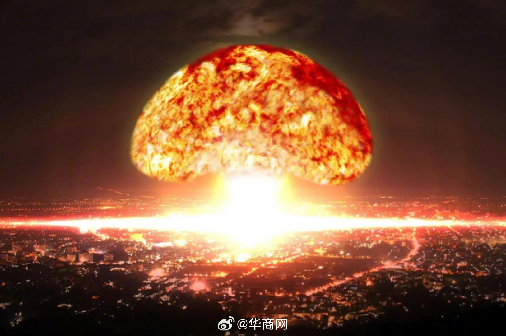【#美国人对核爆日本认可度下降#】 据日本共同社7月29日报道，今年8月将是美军