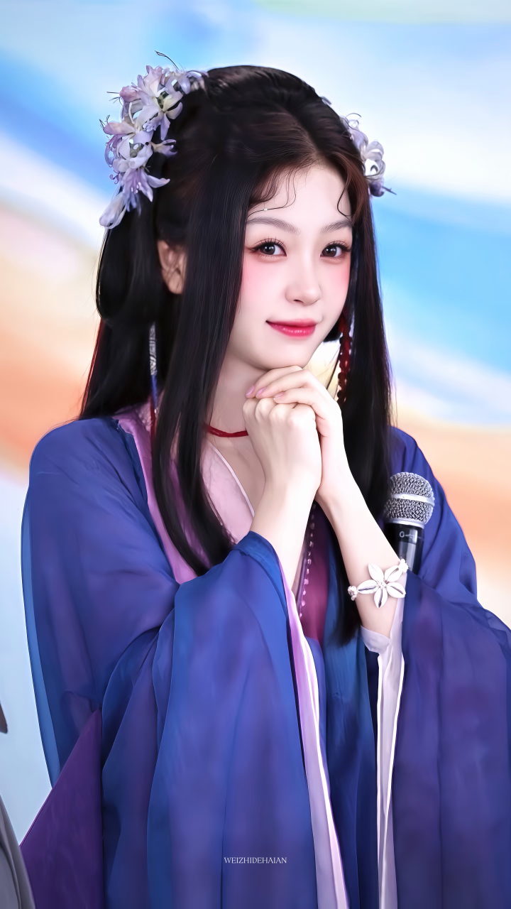 虞书欣是不愁组进的，有个人上次被退了之后这部已经成为命根子了吧～曝念相思停拍 男