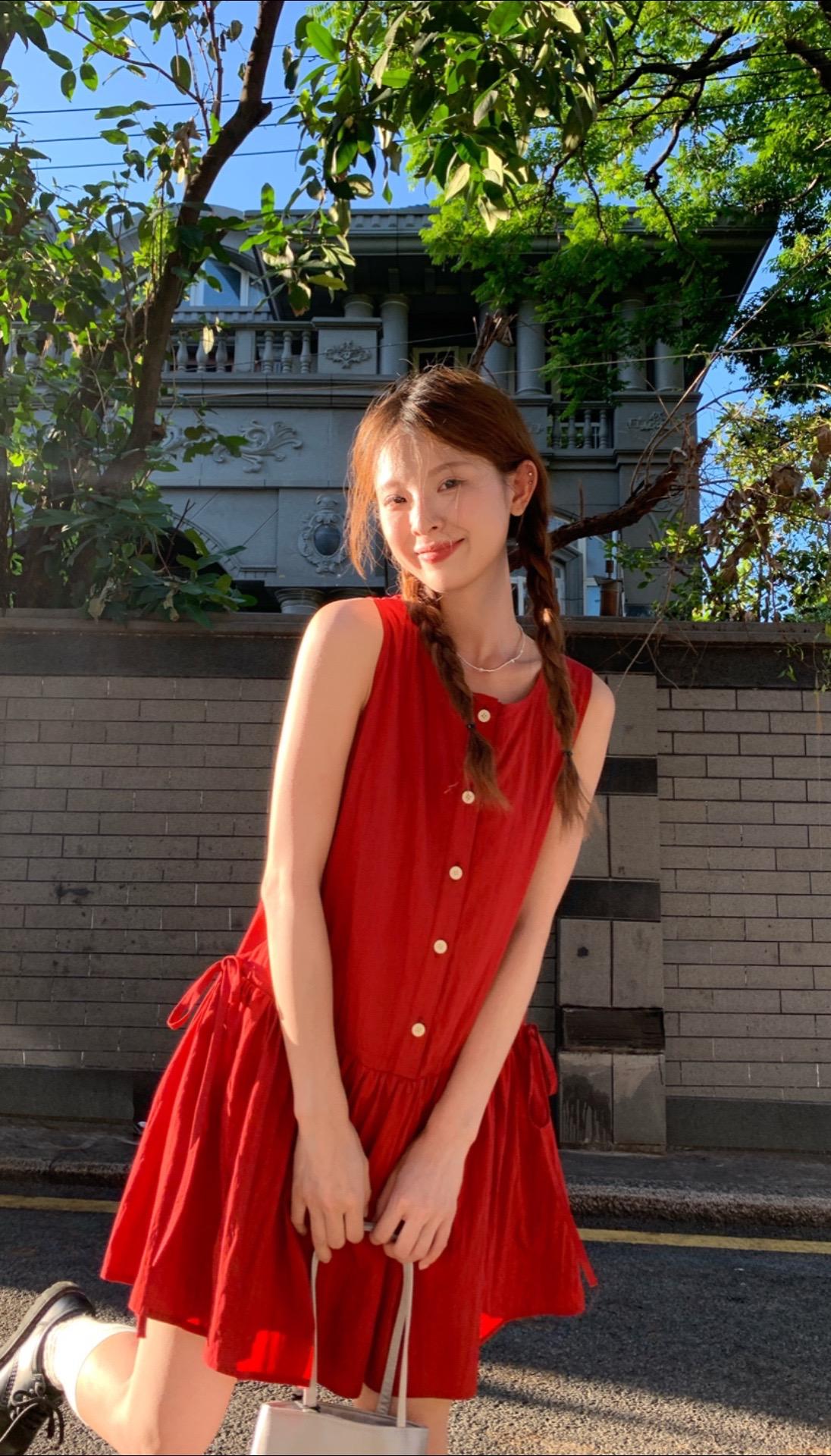 红色好适合热烈的夏天。