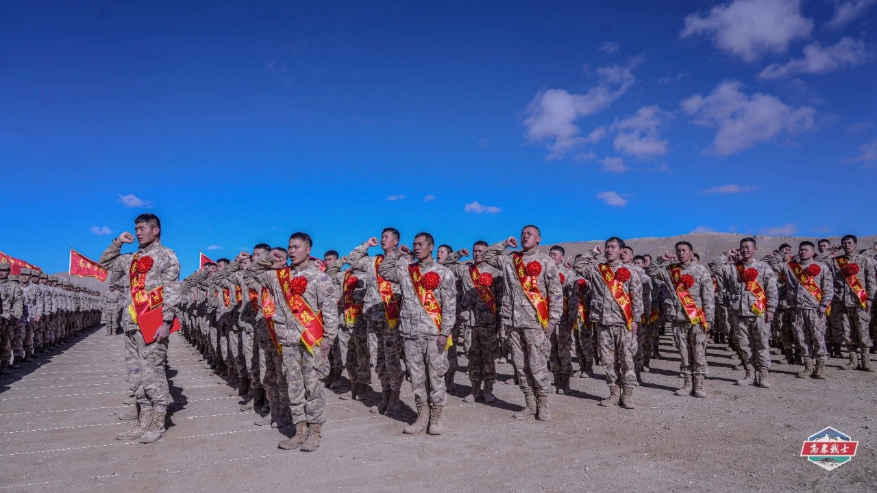 2026春季退伍，注意队旗，高原雪豹，至少证明这一别称还在用。