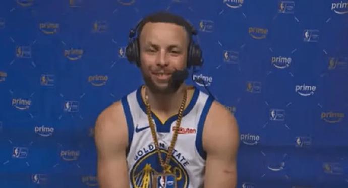 库里盛赞追梦 赛后库里谈到追梦格林时表示：“这就是他。我已经找不到词去形容他的影