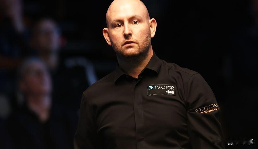 冠军联赛第四组结束，塞尔特3-1击败尼尔·罗伯逊夺冠。肖国栋半决赛2-3负于尼尔