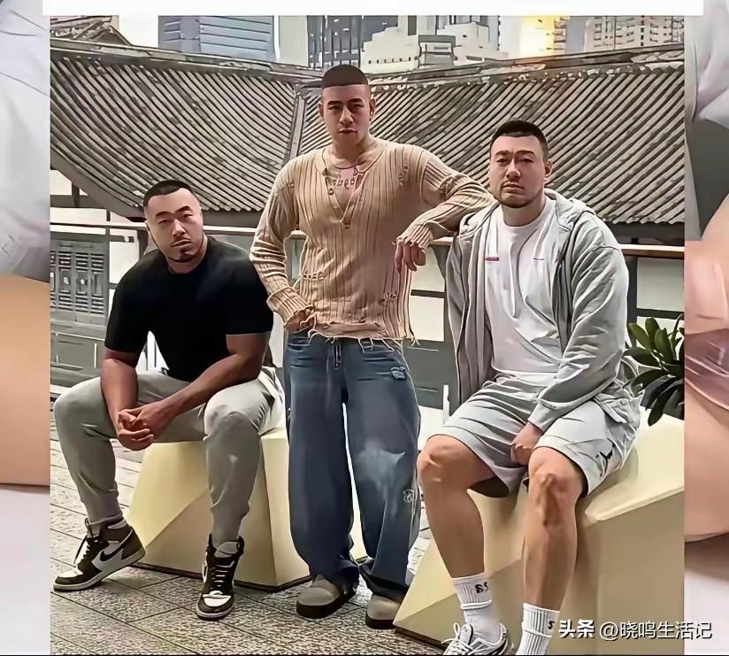 以你的审美，三人谁最帅？