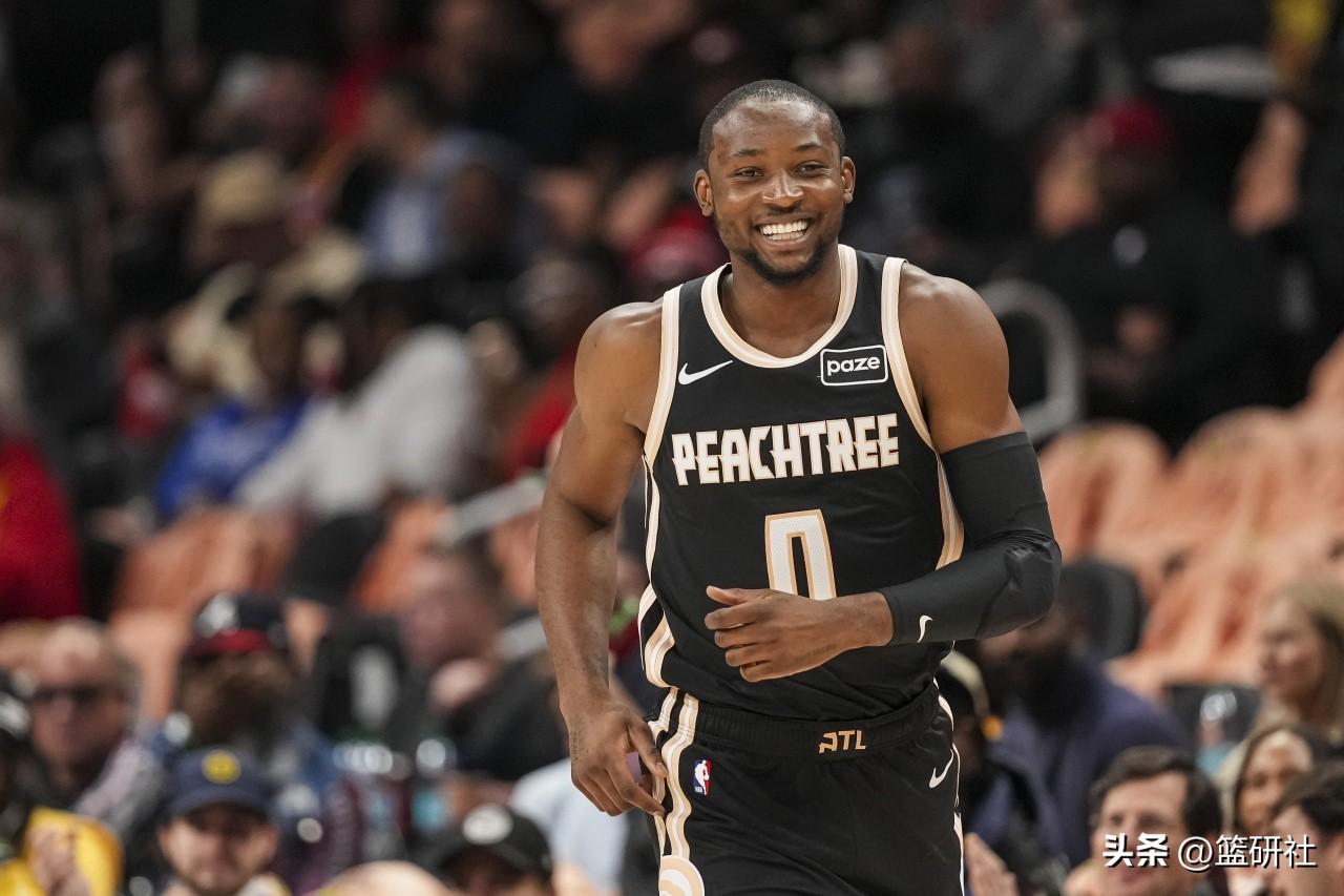 让母队后悔去吧

库明加:
在老鹰场均14.8分，投篮56.6%，三分58.3%