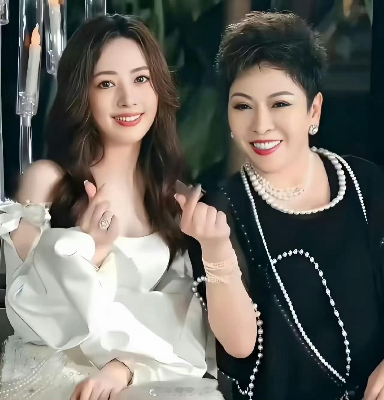 向太认可是自己娶了郭碧婷这样的婆媳关系真的很羡慕了 