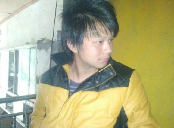 2014年，四川18岁小伙网购24支玩具枪被判无期徒刑，他在法庭上撕心裂肺对法官