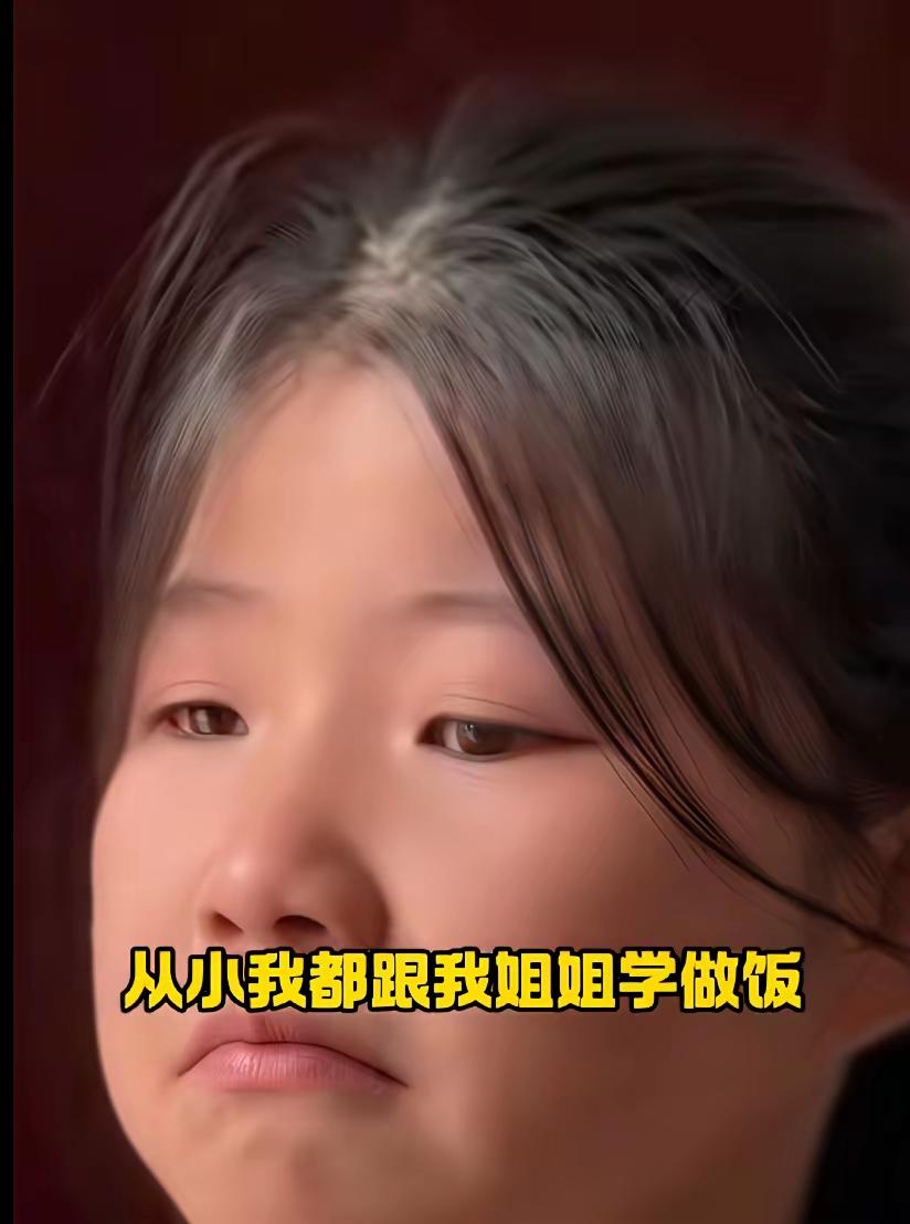 爸爸一句"不懂事"，让山东二女儿彻底破防，哭喊"你不疼我为啥生我"，看哭全网。