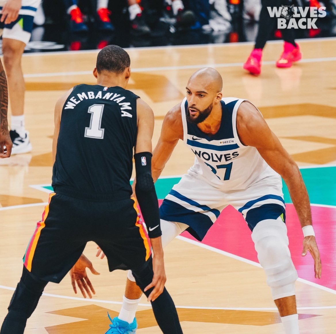 戈贝尔今年要封神了？先干约基奇再训小老弟？nba