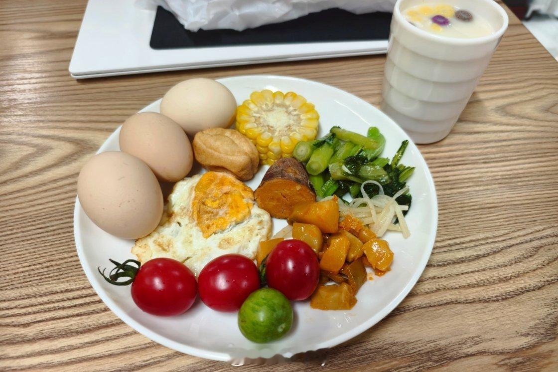 生物钟没响一下就睡过头了早呢[赢牛奶] ​​​