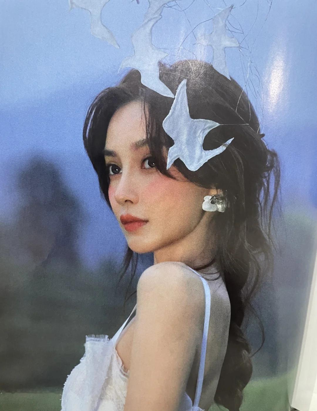 Angelababy 💙你是天使只是这个世界有点坏
最好的baby 🥰杨颖 