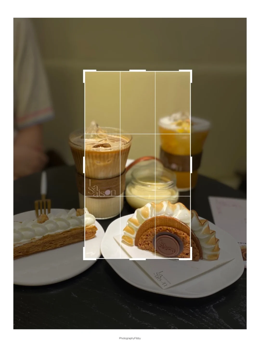 咖啡厅探店一定要这么裁秒变高级氛围感海报