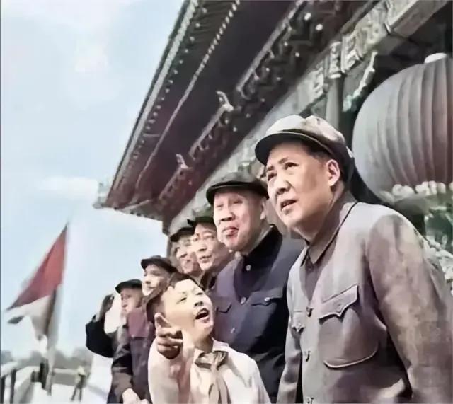 历史时刻，特殊小朋友！