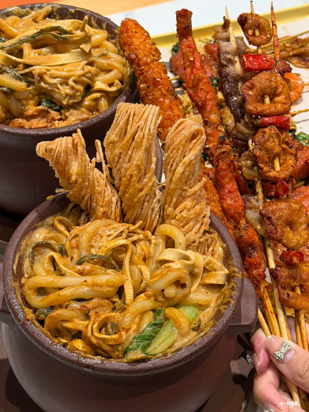 上海美食果然还是小破店无敌🥢黏糊糊土豆粉