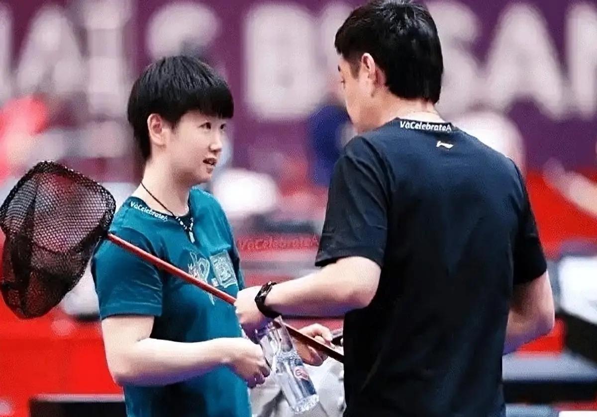 邱贻可带不带孙颖莎，我说 2 个“不同观点”：

我认为如果有选择，假如让马琳和