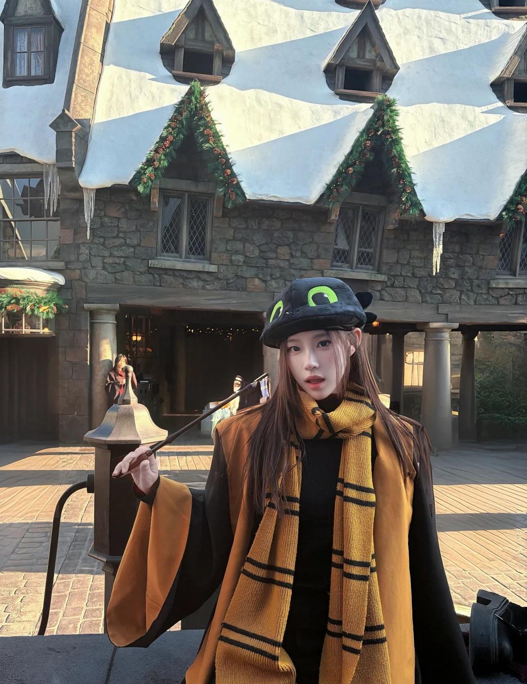 🦉去霍格沃滋上学啦🪄
环球尊嘟太太太好拍啦！这个季节来一定要选大晴天，会很舒