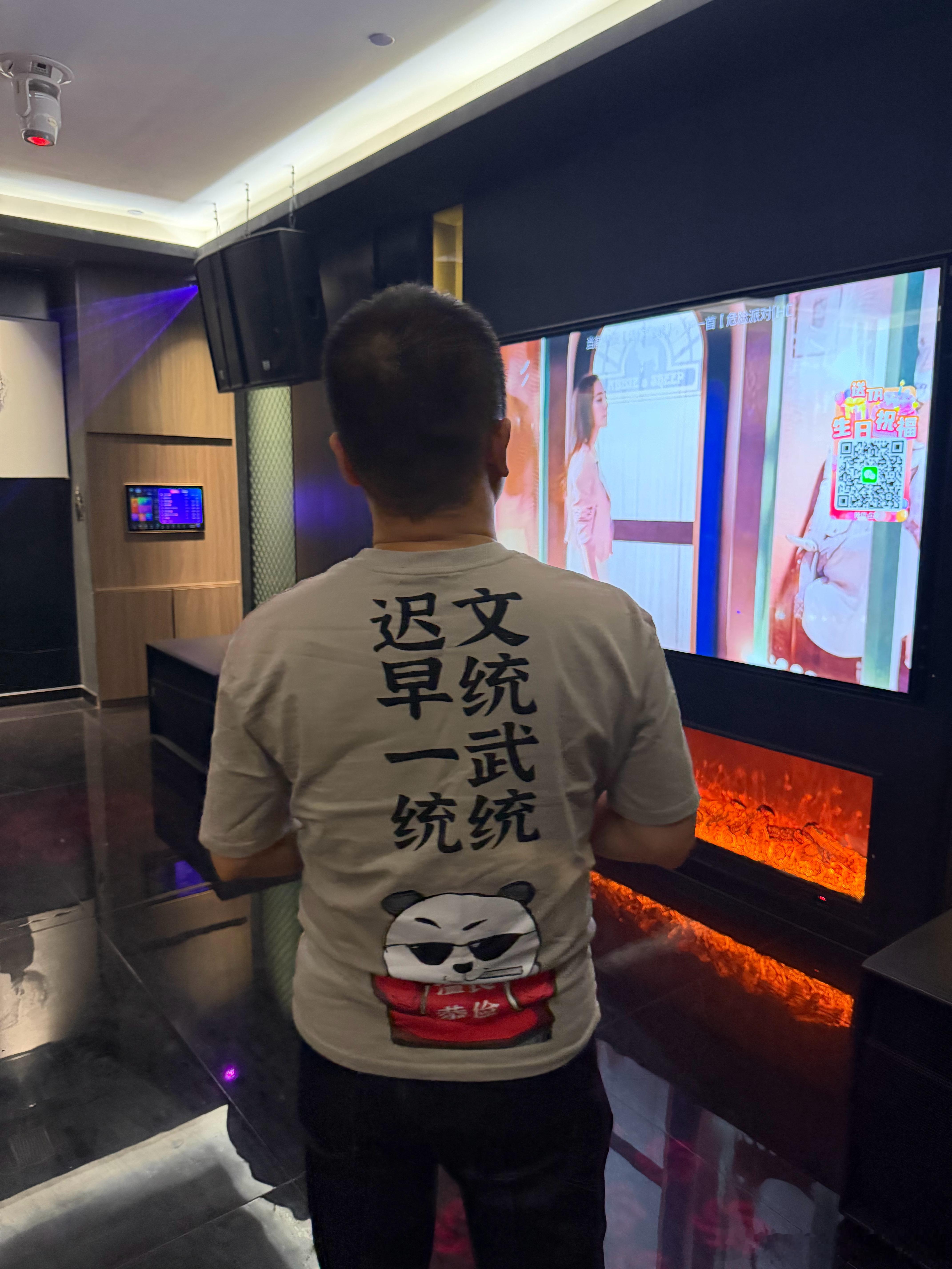 开尊界的哥们性子就是直接爽快。真是越看越喜欢哈哈哈哈哈 尊界s800 鸿蒙智行 