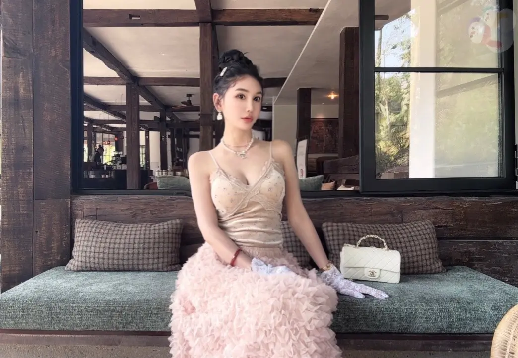 人生有三把钥匙：接受  改变  放弃  乖巧.yox⛰️了