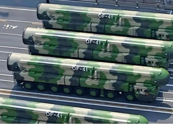 美国报道曾称，美方花费大量时间分析中国导弹发射基地及生产基地情况，最终得出：中国
