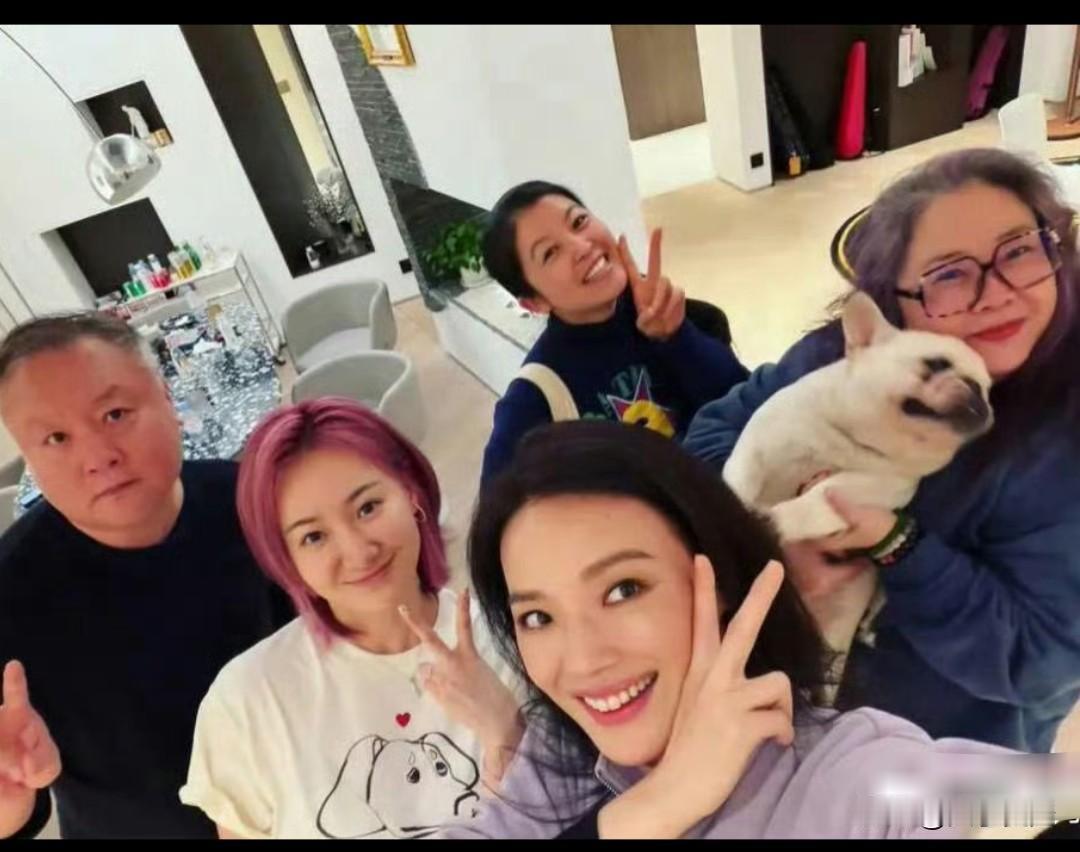 舒淇在家组局，陈坤郑伊健变化挺大，周迅脸嫩得像婴儿 ​​​
