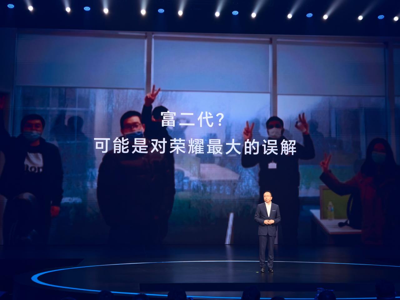 富二代是最大的误解，明哥说以前荣耀是打最难打的仗~