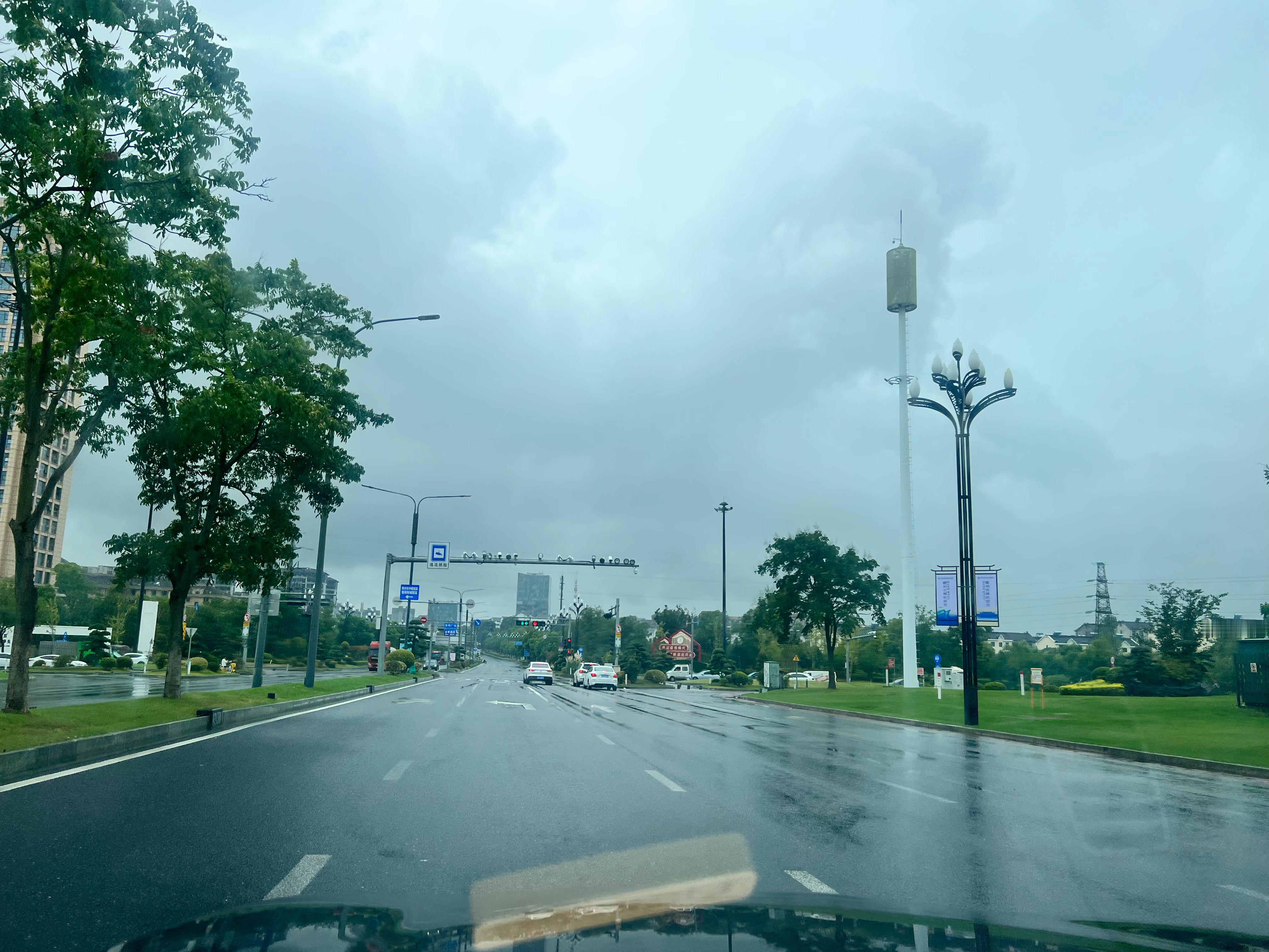 你好，衢州市！衢州市是一座工业强市，博友们有地方家常菜馆推荐吗？ ​​​