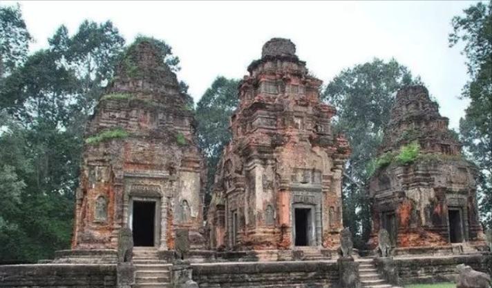 东南亚古代礼仪建筑和寺庙的考古调查

引言
东南亚是一个拥有悠久历史和丰富文化遗